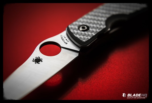 Valentine’s Day Giveaway: Spyderco Air!