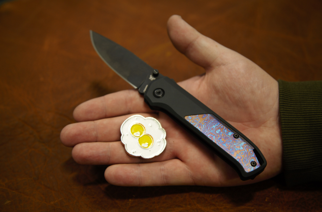 knife-and-coin