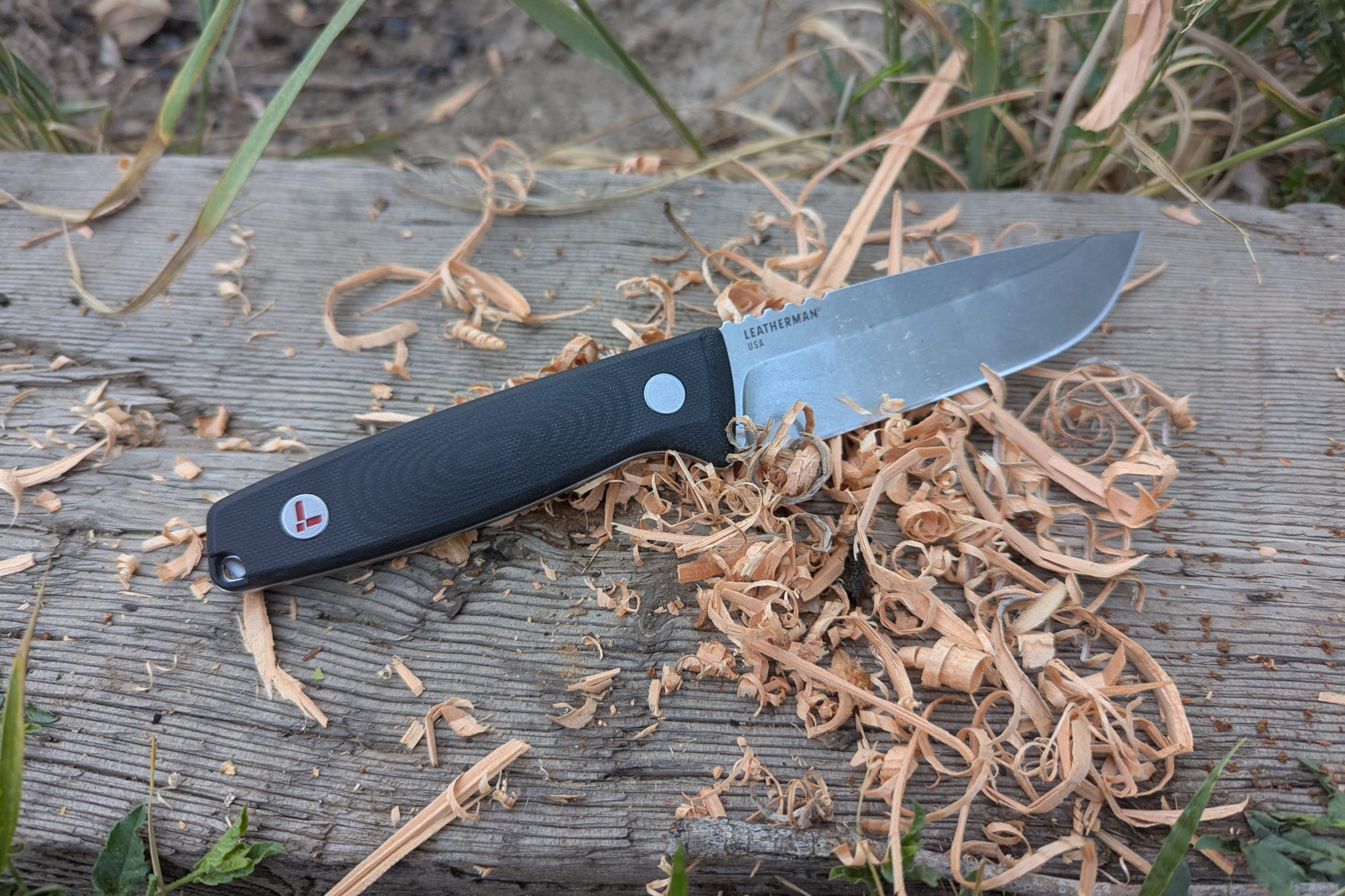 leatherman trac knife with drop point blade