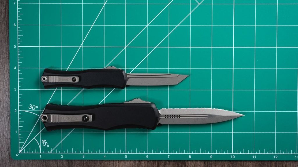 Microtech Hera II and Hera II Mini on green mat
